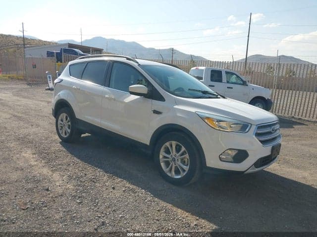 2018 FORD ESCAPE SE 1