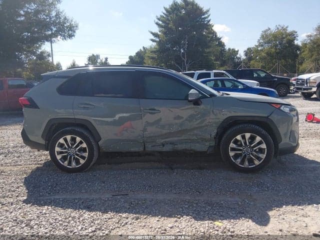 2019 TOYOTA RAV4 XLE PREMIUM 13