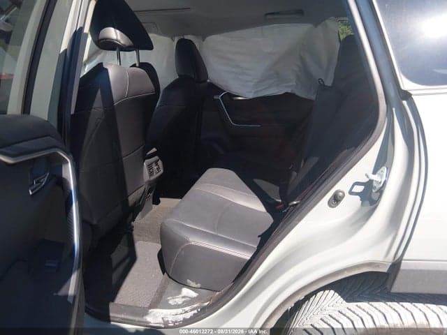 2019 TOYOTA RAV4 XLE PREMIUM 8