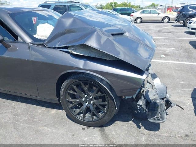 2019 DODGE CHALLENGER SXT 6