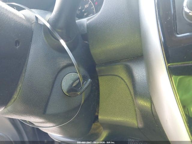2017 NISSAN VERSA NOTE SV 11