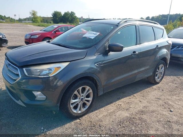 2018 FORD ESCAPE SE 2