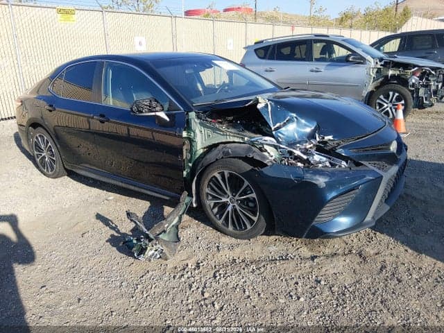2020 TOYOTA CAMRY SE AWD