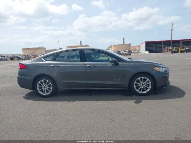 2019 FORD FUSION HYBRID SE 13