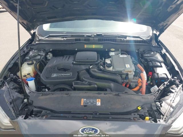 2019 FORD FUSION HYBRID SE 10