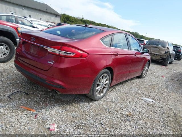 2017 FORD FUSION SE 4