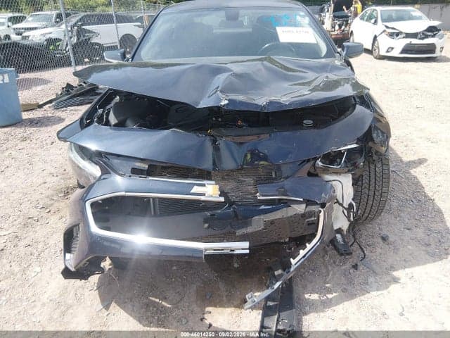 2017 CHEVROLET MALIBU 1LT 6