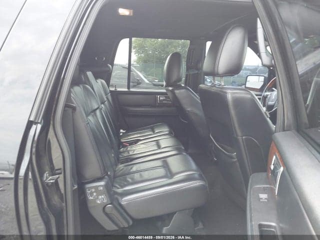 2017 LINCOLN NAVIGATOR L SELECT 8