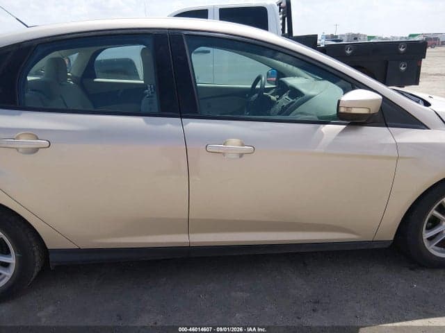 2017 FORD FOCUS SE 14