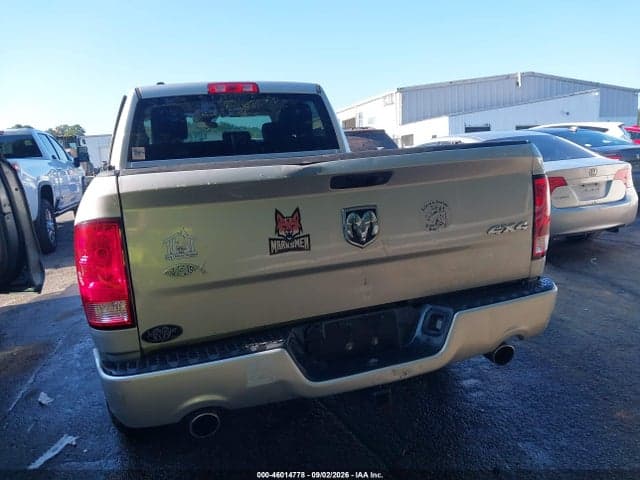 2017 RAM 1500 EXPRESS 4X4 6'4 BOX 17