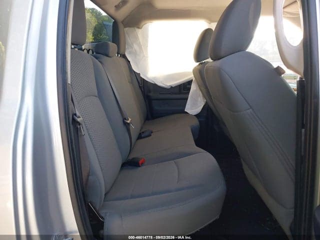 2017 RAM 1500 EXPRESS 4X4 6'4 BOX 8