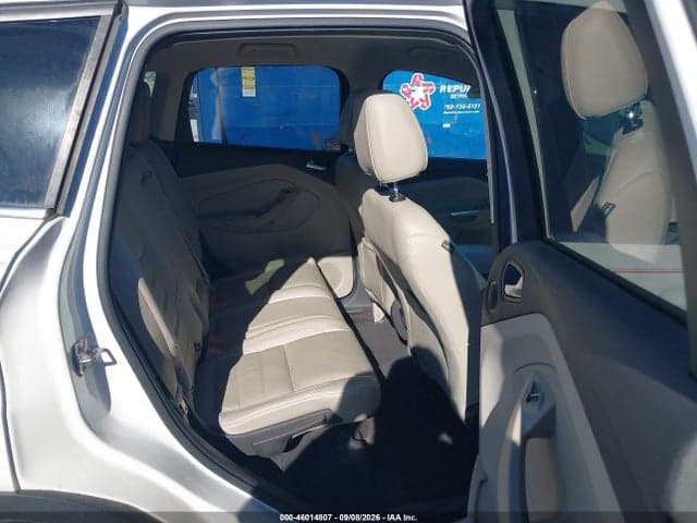 2017 FORD ESCAPE TITANIUM 8