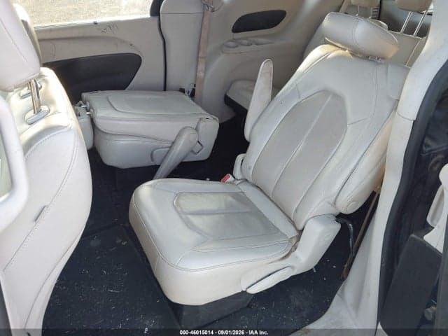 2021 CHRYSLER PACIFICA TOURING L 8