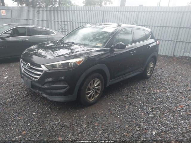 2017 HYUNDAI TUCSON SE 3