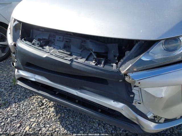 2019 MITSUBISHI ECLIPSE CROSS ES 6