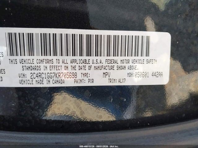 2019 CHRYSLER PACIFICA LIMITED 9
