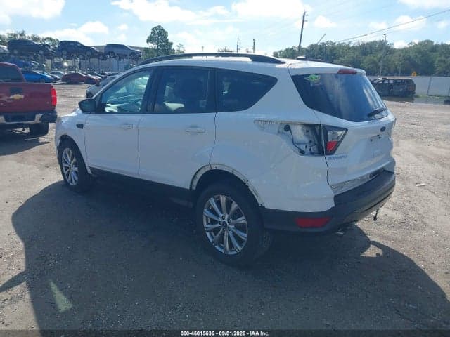 2017 FORD ESCAPE SE 3
