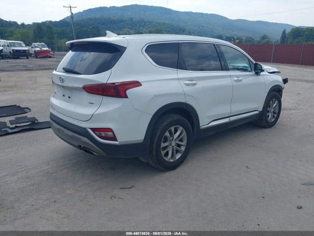 2020 HYUNDAI SANTA FE SEL 4