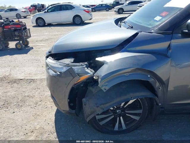 2020 NISSAN KICKS SV XTRONIC CVT 6