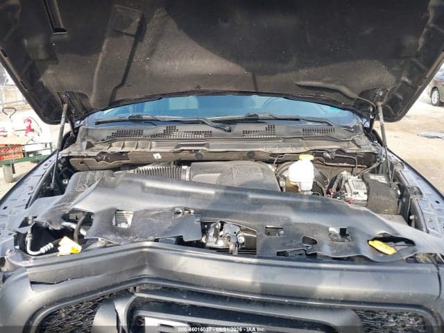 2022 RAM 1500 CLASSIC SLT 10