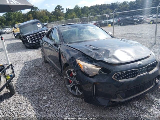 2018 KIA STINGER GT1 1