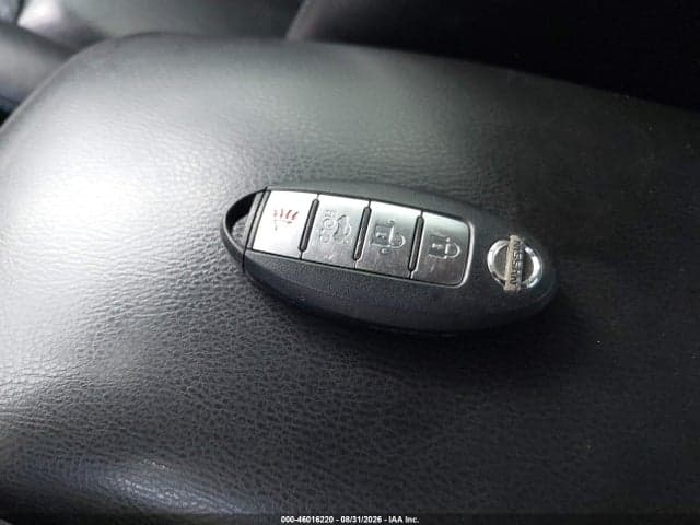 2017 NISSAN SENTRA SR 11