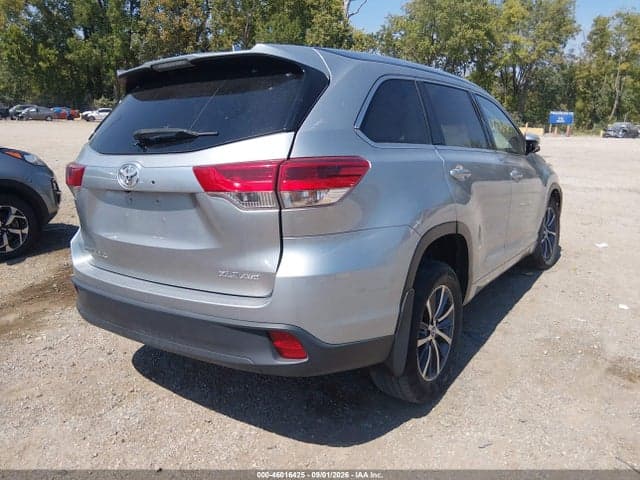 2018 TOYOTA HIGHLANDER XLE 4