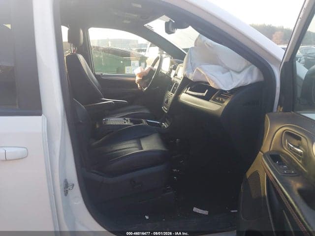 2019 DODGE GRAND CARAVAN GT 5
