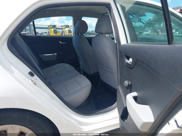 2018 KIA RIO LX 8