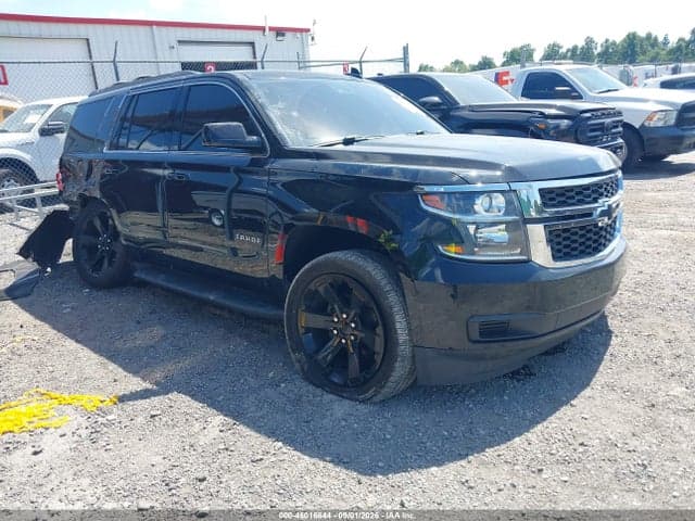 2017 CHEVROLET TAHOE LT 1