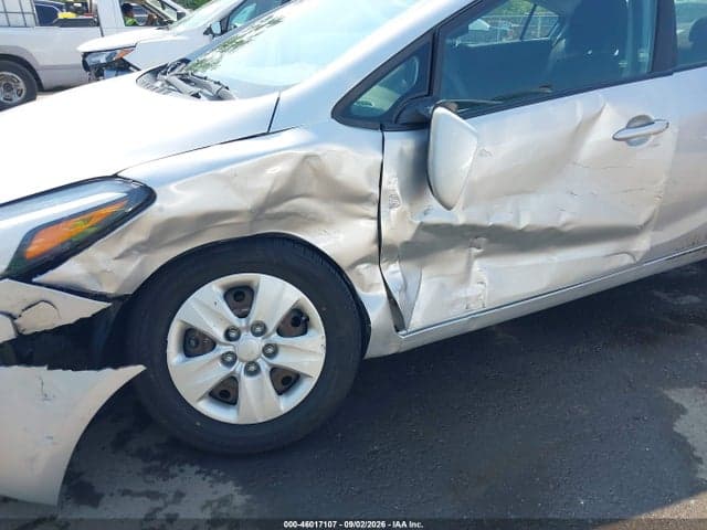 2017 KIA FORTE LX 6