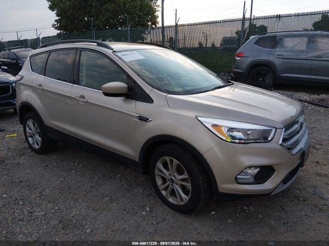2018 FORD ESCAPE SE 1