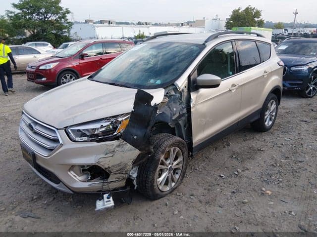 2018 FORD ESCAPE SE 2