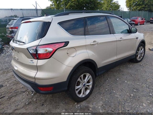 2018 FORD ESCAPE SE 4