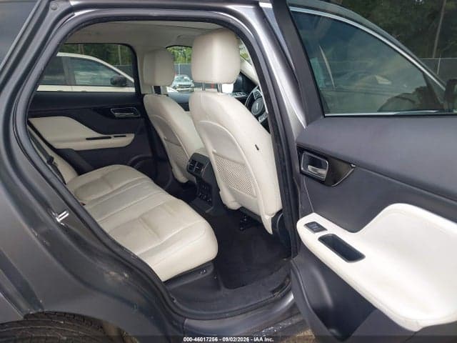 2018 JAGUAR F-PACE 20D PRESTIGE 8