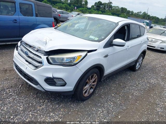 2017 FORD ESCAPE SE 2
