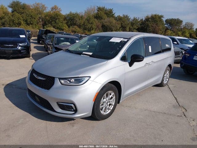 2024 CHRYSLER PACIFICA TOURING L 2