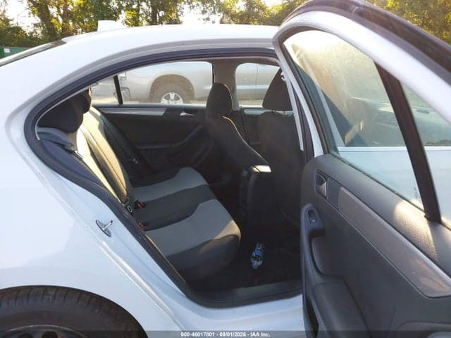 2017 VOLKSWAGEN JETTA 1.4T S 8