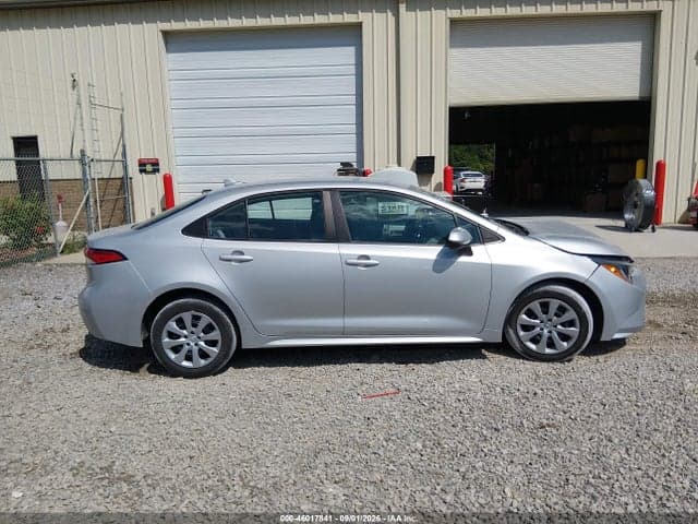 2023 TOYOTA COROLLA LE 13