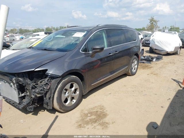 2017 CHRYSLER PACIFICA TOURING-L PLUS 2