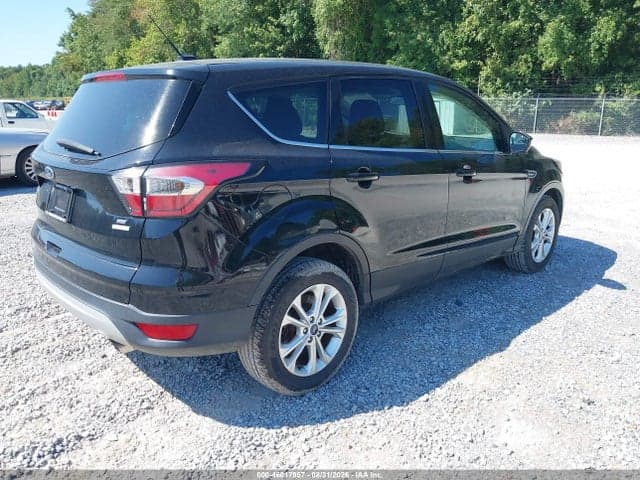 2017 FORD ESCAPE SE 2