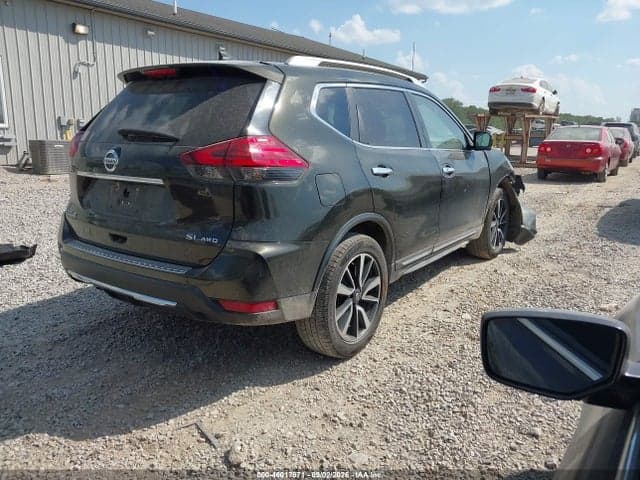 2017 NISSAN ROGUE SL 4