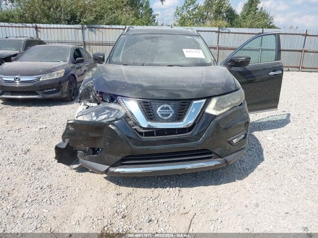 2017 NISSAN ROGUE SL 6