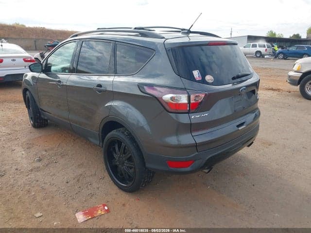 2017 FORD ESCAPE SE 3