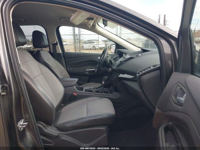 2017 FORD ESCAPE SE 5