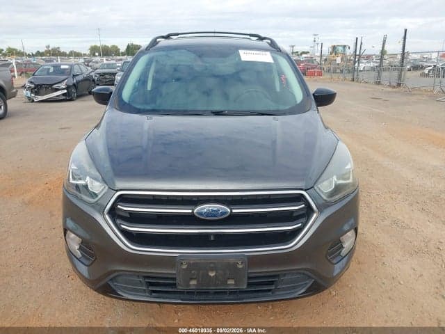 2017 FORD ESCAPE SE 6