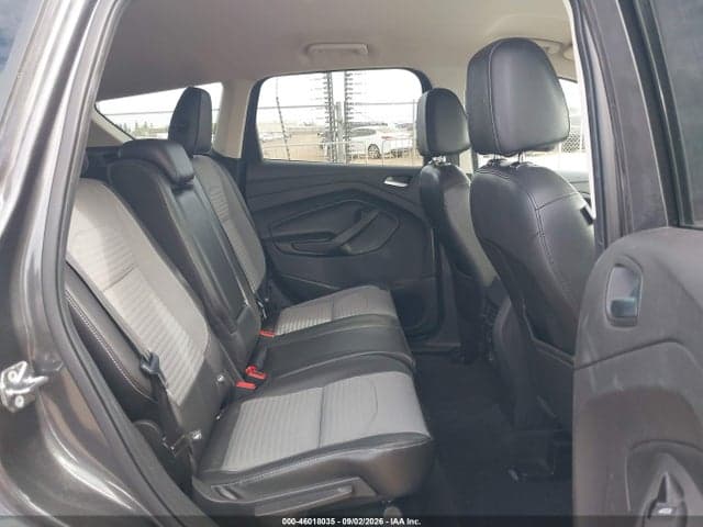 2017 FORD ESCAPE SE 8