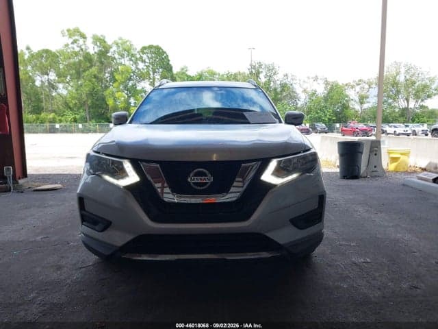 2017 NISSAN ROGUE SV 13