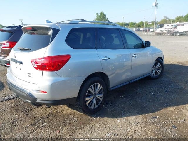 2019 NISSAN PATHFINDER SV 4
