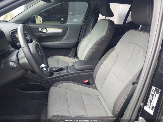 2024 VOLVO XC40 B5 CORE BRIGHT THEME/B5 CORE DARK THEME 5